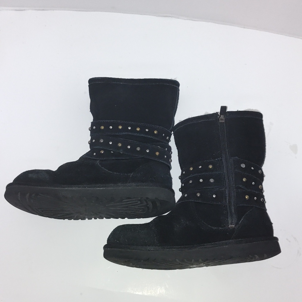 UGG Black Ankle Boots Size 5 with Slouchy Cuff and Studded Details - Picture 3 of 8